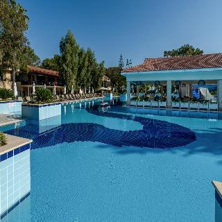 Champion Holiday Village