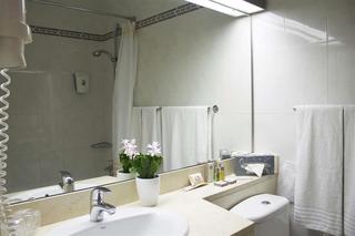 Room
 di Hotel Globales Post & Wellness