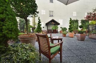 Marrol's Boutique Hotel