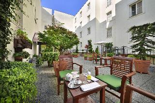 Marrol's Boutique Hotel