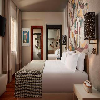 Room Room