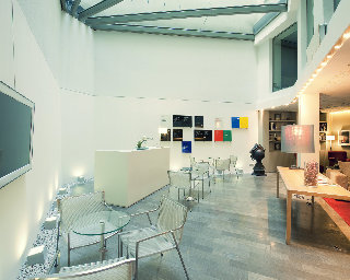 Lobby
 di Amister Art Hotel