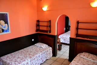 Auberge du Mas de la Feniere, Arles