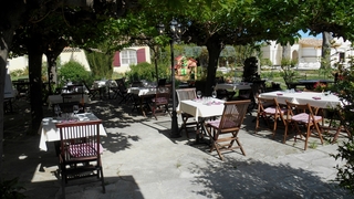 Auberge du Mas de la Feniere, Arles