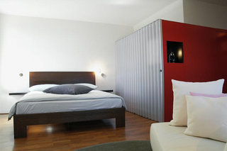 Room
 di Sorell Zurichberg