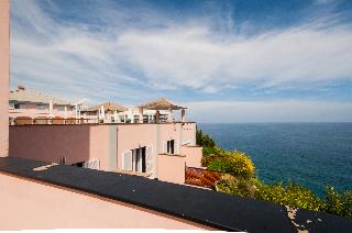 Punta San Martino, Genoa