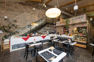 Restaurant
 di Meriton Old Town