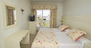 Room Room