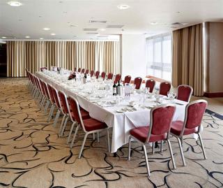 Mercure Cardiff Holland House, Cardiff