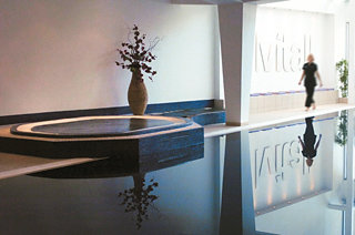 Pool
 di Holland House