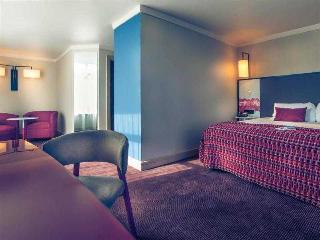 Mercure Cardiff Holland House, Cardiff