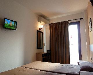 General view thumbnail 8