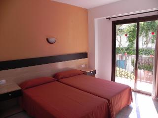 General view thumbnail 19
