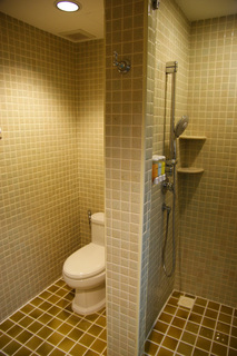 Room thumbnail 115