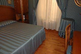 Residenza Montecitorio, Rome