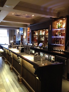 Bar
 di Golden Lion Hotel