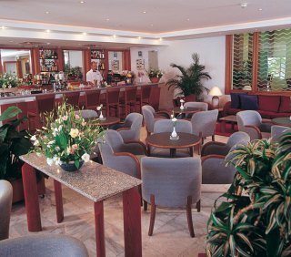 Bar
 di Cynthiana Beach