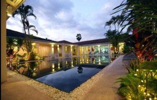 Pool
 di Mercure Vientiane