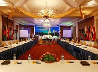 Conferences
 di Parkroyal Yangon