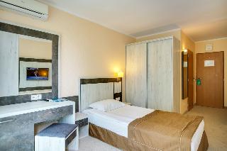 DIT Evrika Beach Club Hotel