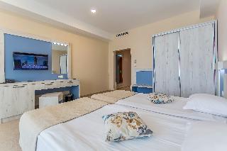 DIT Evrika Beach Club Hotel