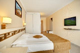 DIT Evrika Beach Club Hotel