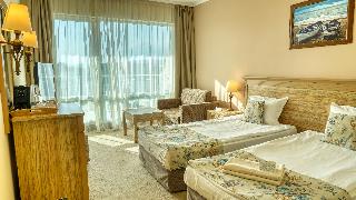 DIT Evrika Beach Club Hotel