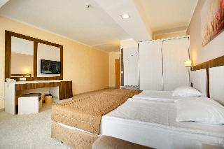 DIT Evrika Beach Club Hotel