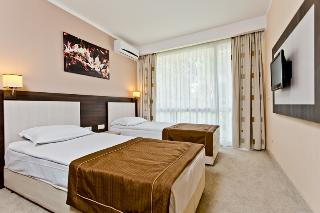 DIT Evrika Beach Club Hotel