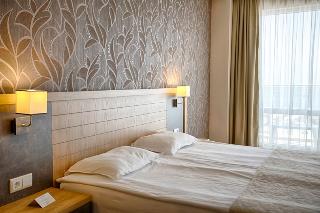 DIT Evrika Beach Club Hotel