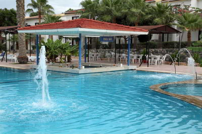 Pool
 di Club Simena Holiday Village