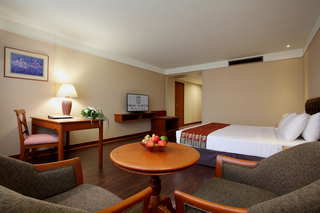 Room thumbnail 1