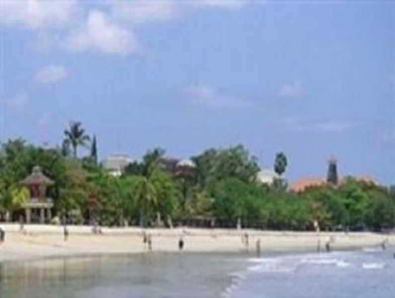 Beach thumbnail 15