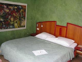 Mado, Cologne / Bonn