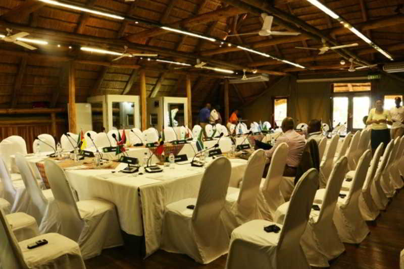 Victoria Falls Safari Club - Konferenz