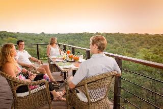 Victoria Falls Safari Club - Restaurant