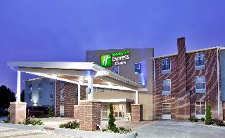 Holiday Inn Express and Suites North Kansas City