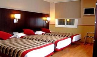 Room
 di Bcn Port hostal