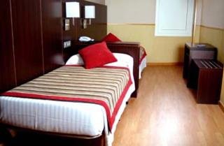 Room
 di Bcn Port hostal