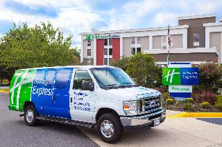 Holiday Inn Express Washington DC East-Andrews AFB