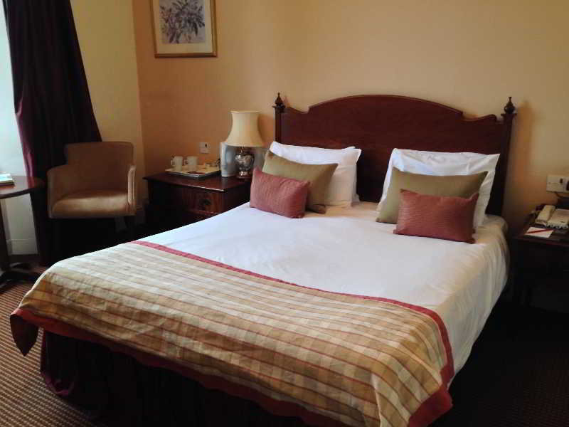 Room
 di St Mellons Hotel
