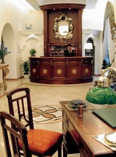 Lobby
 di San Michele