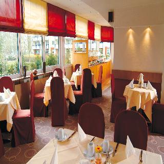 Airport Hotel Berlin Brandenburg, Berlin
