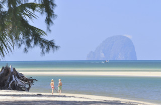 Beach thumbnail 29