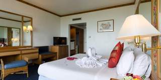 Room thumbnail 1