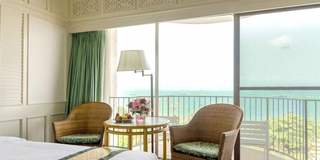 Room thumbnail 6