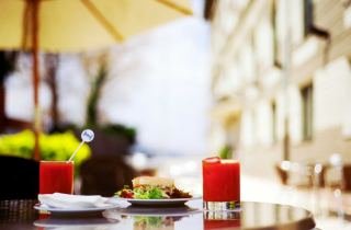 Terrace
 di Hesperia Zubialde