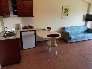 Apartment One Bedroom One Bathroom