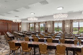 DoubleTree Suites by Hilton Hotel Boston-Cambridge photo 4