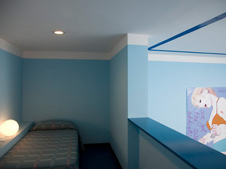 Room
 di Correra 241